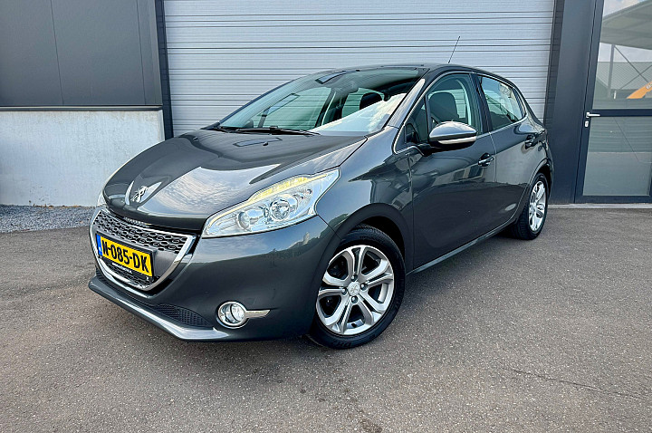 Peugeot 208 1.6 VTi Intuïtive / Cruise / Clima / Stoelverwarming