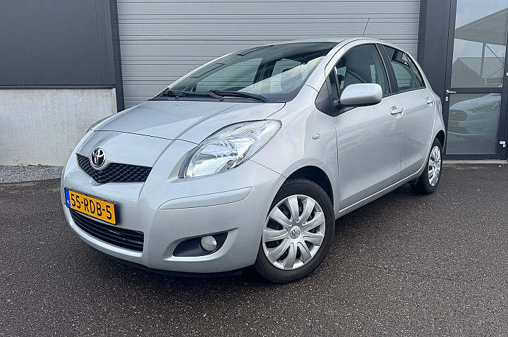 Toyota Yaris 1.3 VVTi Aspiration / Automaat / 5drs